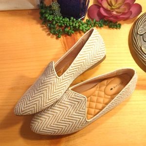 Birdies The Heron Shoe in Chai Chevron size 8